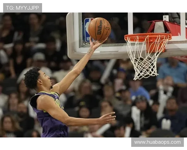 鹈鹕官方宣布以13号秀德里克为核心打造新赛季阵容 鹈鹕官方宣布以13号秀德里克为核心打造新赛季阵容